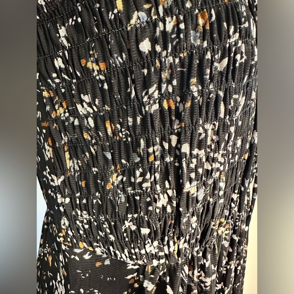 NWT Jane and Delaney ladies size small dress smocked top - Picture 5 of 15